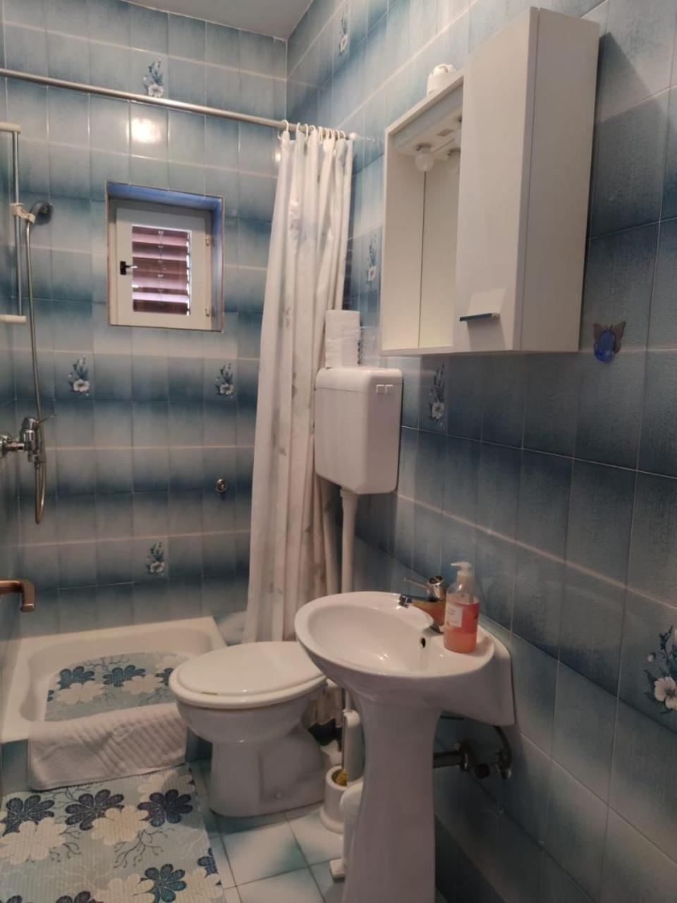 Apartments Josi - Parking And Barbecue Grebaštica 외부 사진